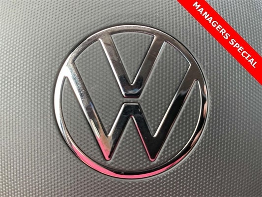 2023 Volkswagen Taos 1.5T SE in Charlotte, NC - Volkswagen of South Charlotte OLD